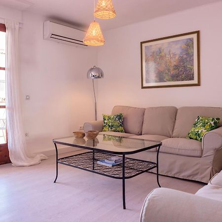 Port Perfection: Your Dream Apartment By The Beach Jávea Exterior foto