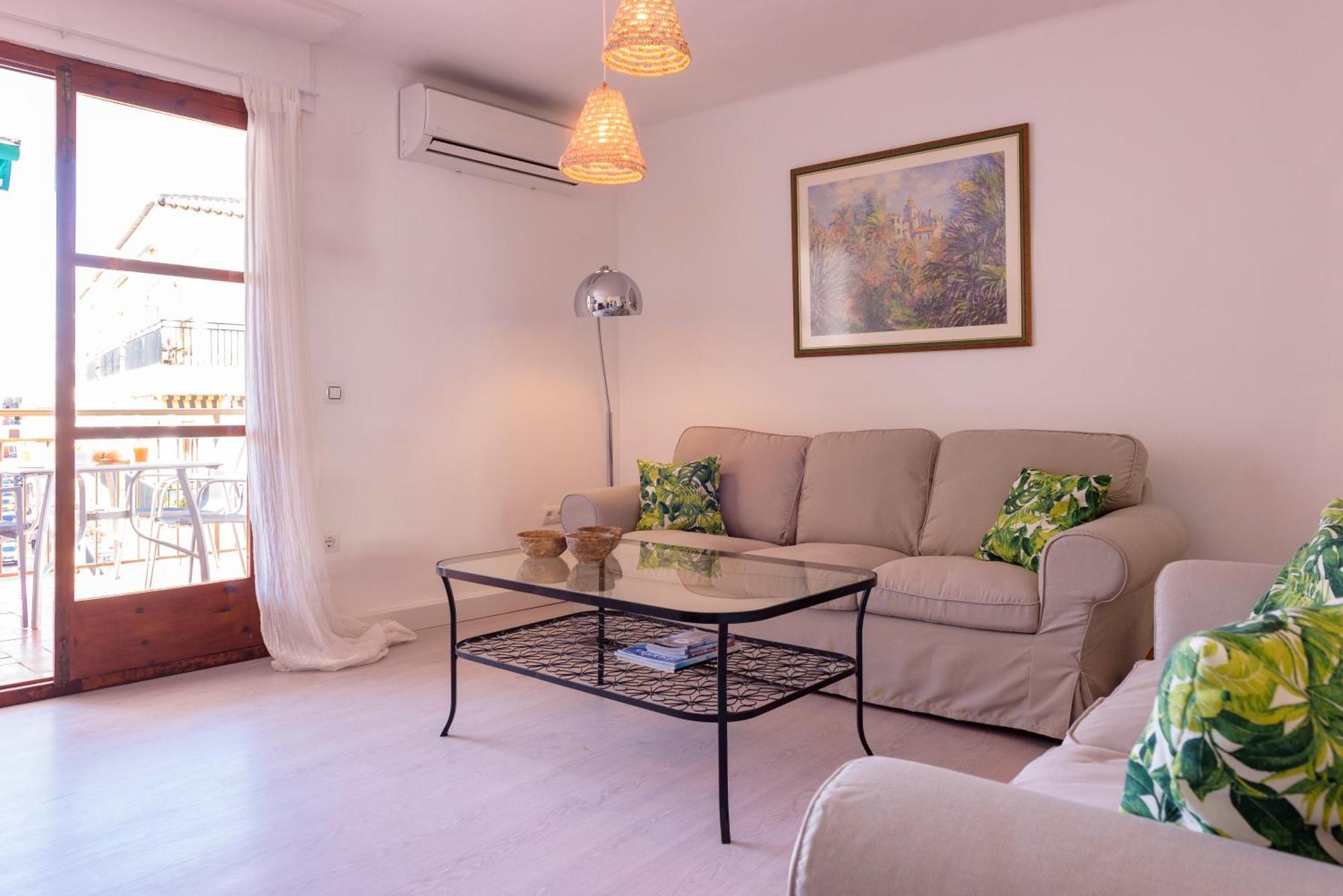 Port Perfection: Your Dream Apartment By The Beach Jávea Exterior foto
