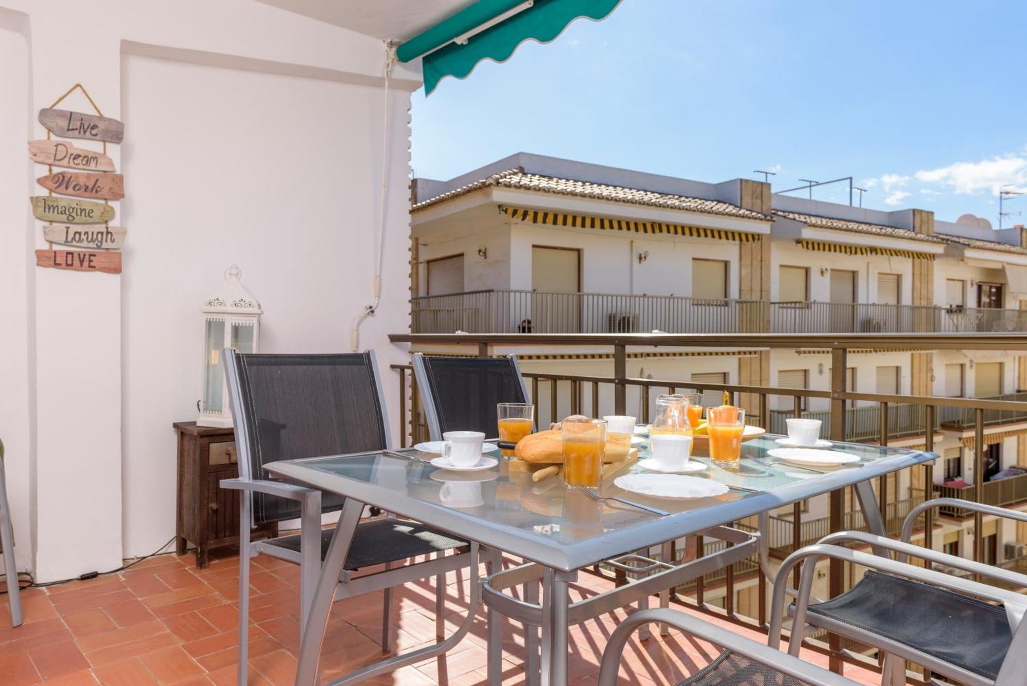 Port Perfection: Your Dream Apartment By The Beach Jávea Exterior foto