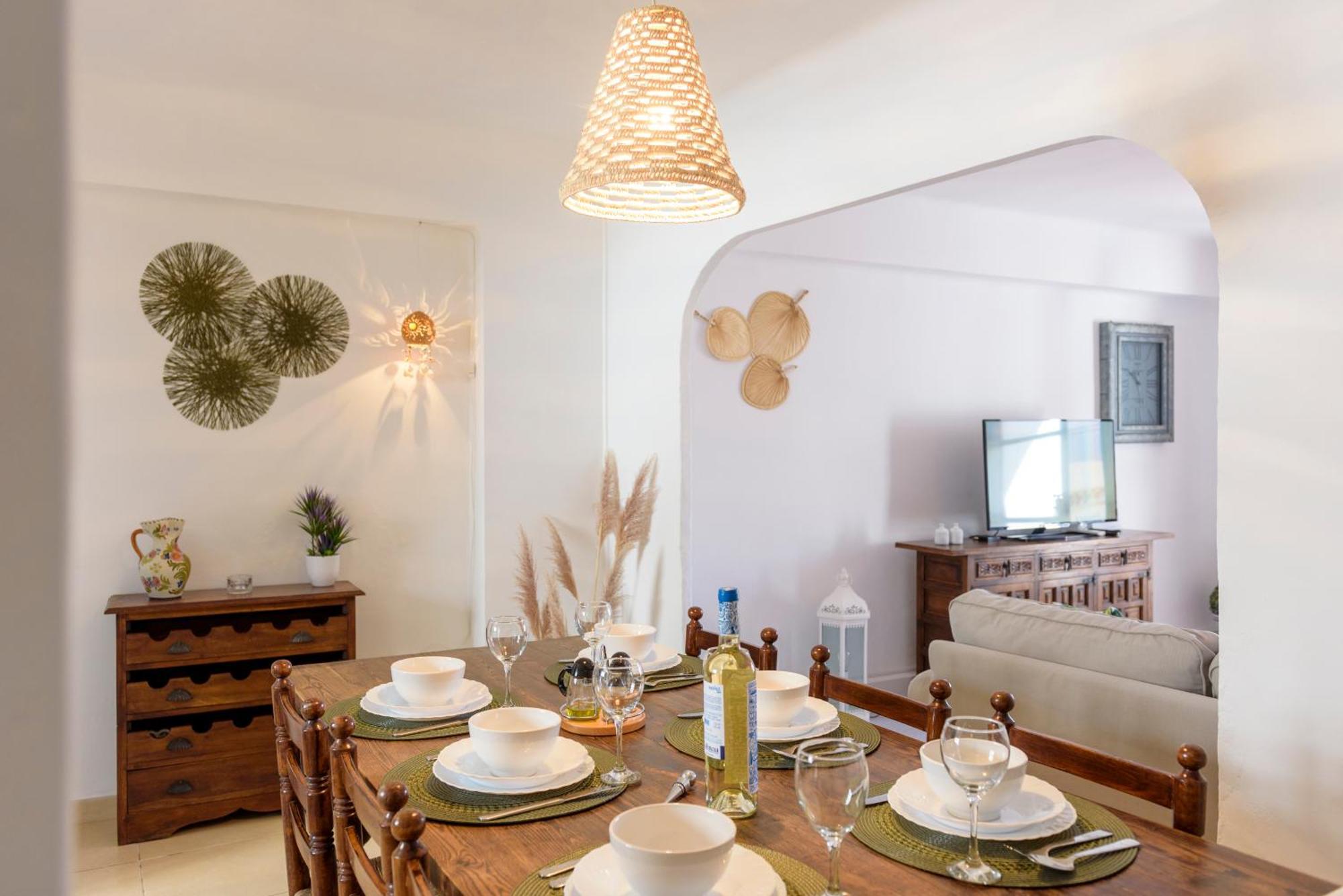 Port Perfection: Your Dream Apartment By The Beach Jávea Exterior foto