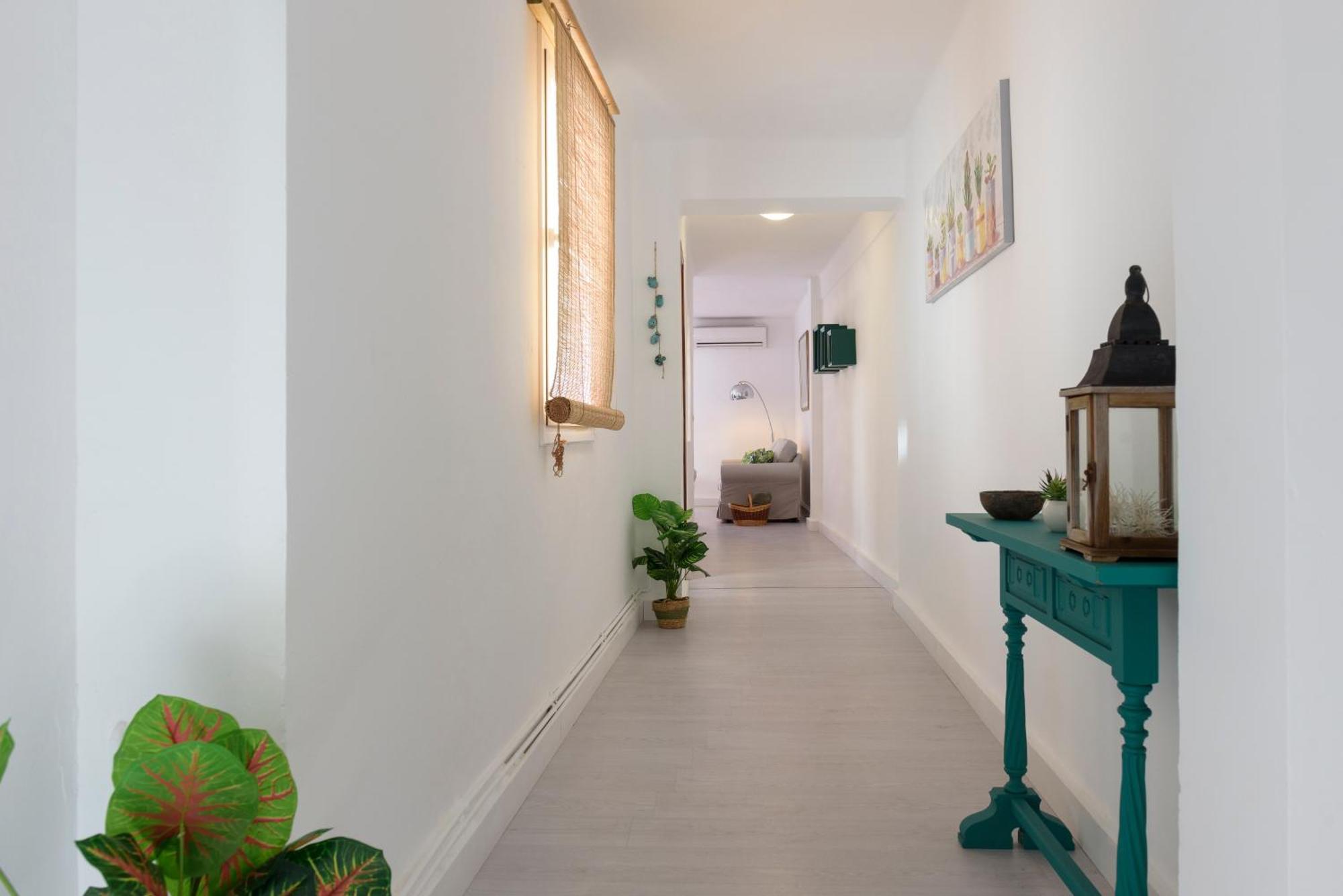 Port Perfection: Your Dream Apartment By The Beach Jávea Exterior foto